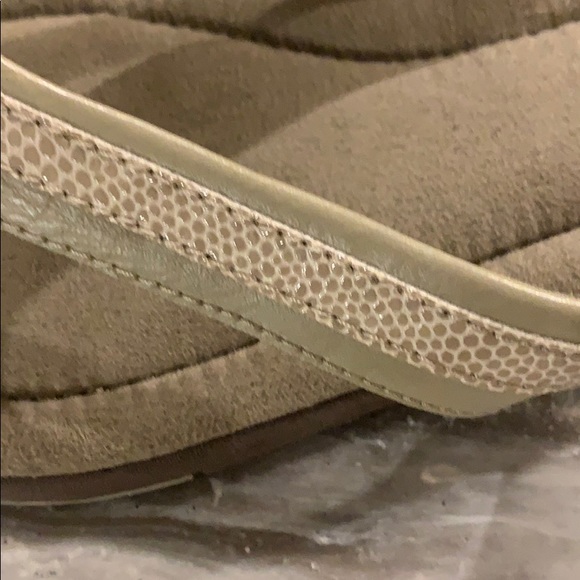 Tan Speedo flip flops NWB NWT - Picture 6 of 6